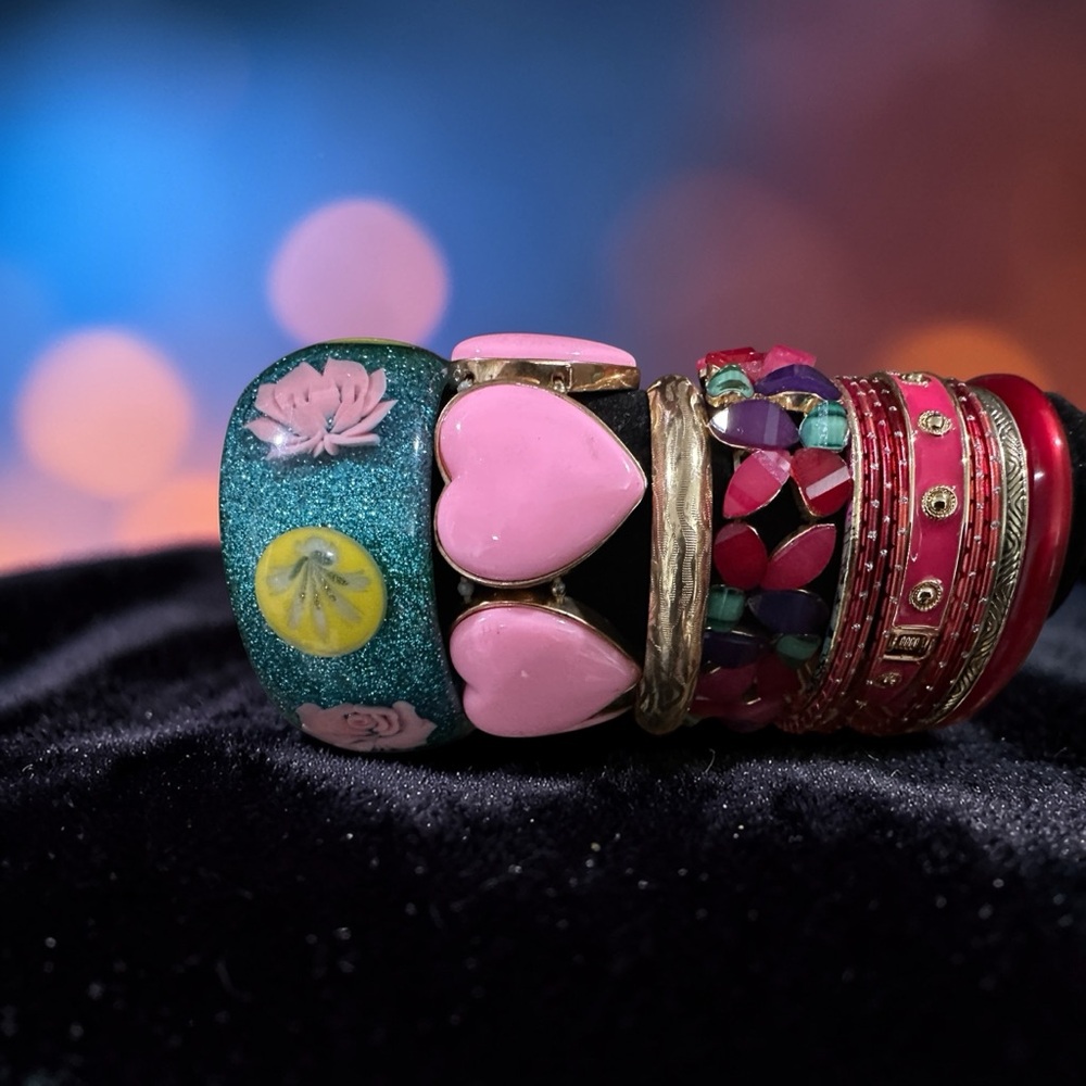 Vintage Boho BangleBracelet Stack-Enamel Hearts Floral Cloisonné Style Pink/Teal - Picture 2 of 4
